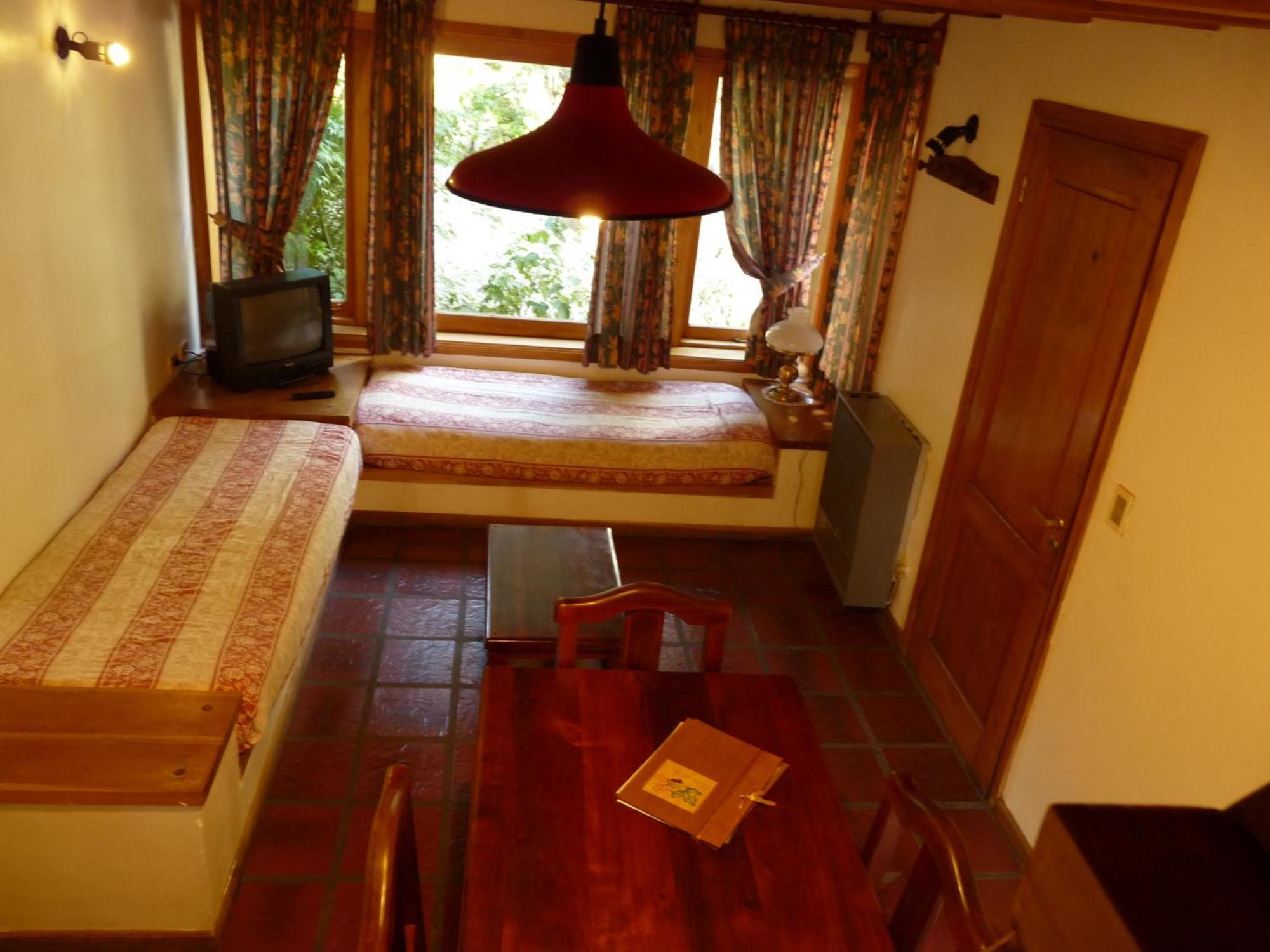 Apart Hotel Robles Del Sur San Martin de los Andes Exterior photo