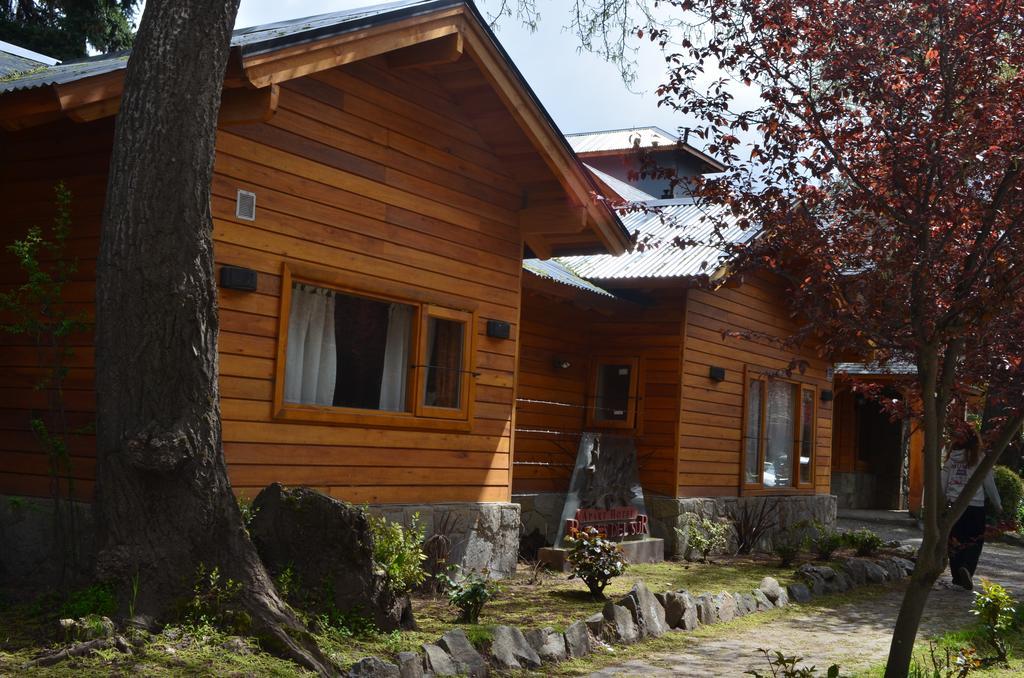 Apart Hotel Robles Del Sur San Martin de los Andes Exterior photo