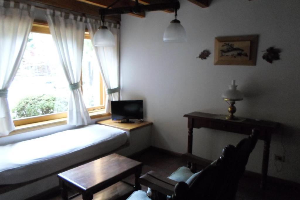 Apart Hotel Robles Del Sur San Martin de los Andes Exterior photo