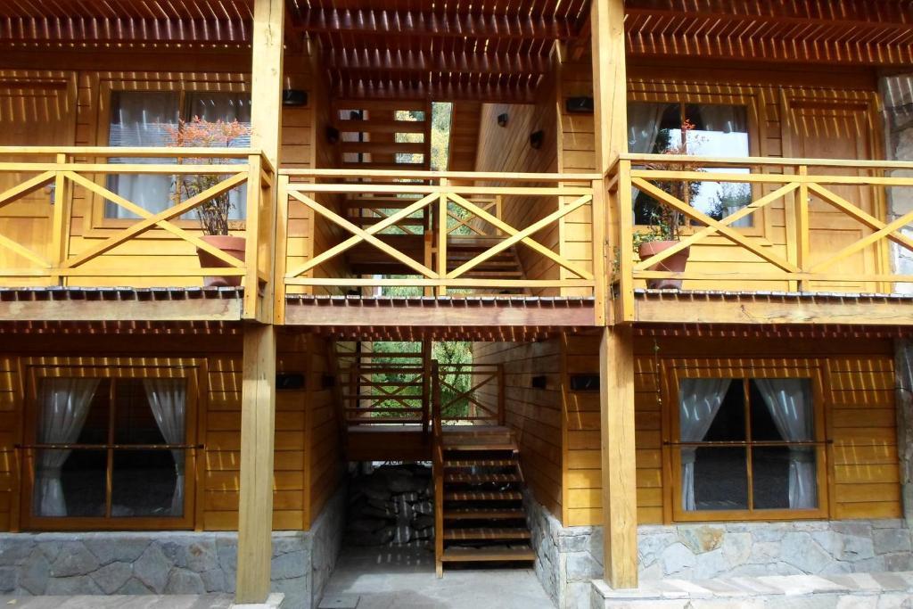Apart Hotel Robles Del Sur San Martin de los Andes Exterior photo