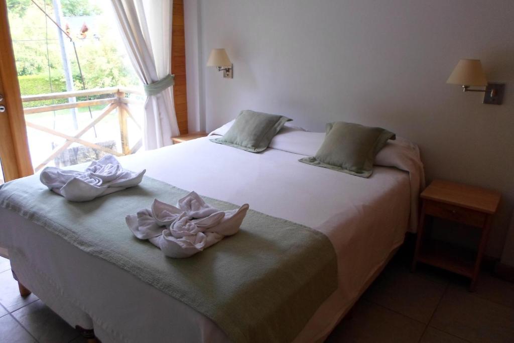 Apart Hotel Robles Del Sur San Martin de los Andes Exterior photo