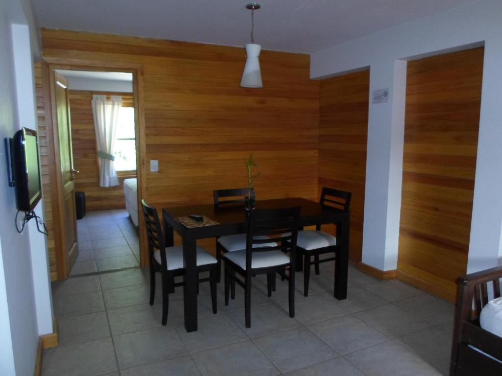 Apart Hotel Robles Del Sur San Martin de los Andes Room photo